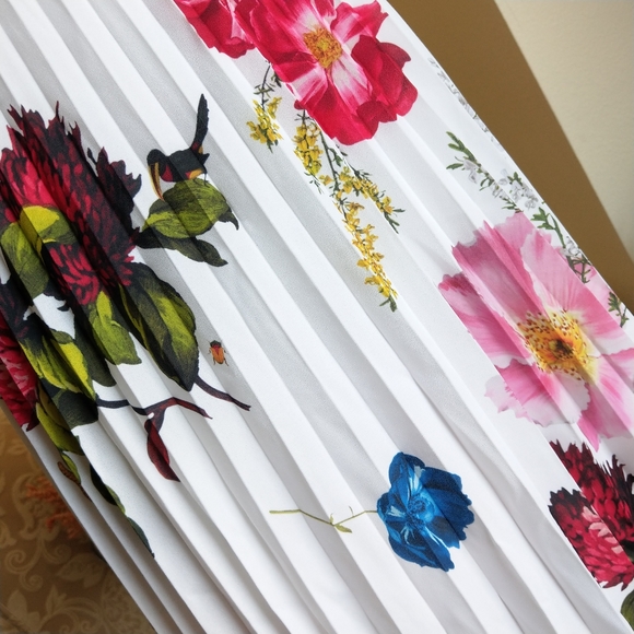 🔥HP🔥NWT TED BAKER PLEATED BIB SKIRT DRESS - Picture 10 of 11